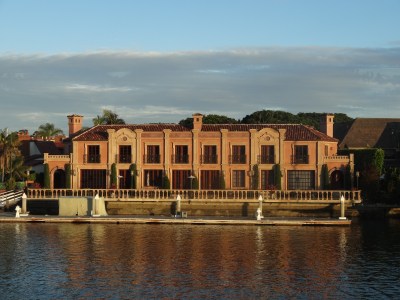 yes, this is a house